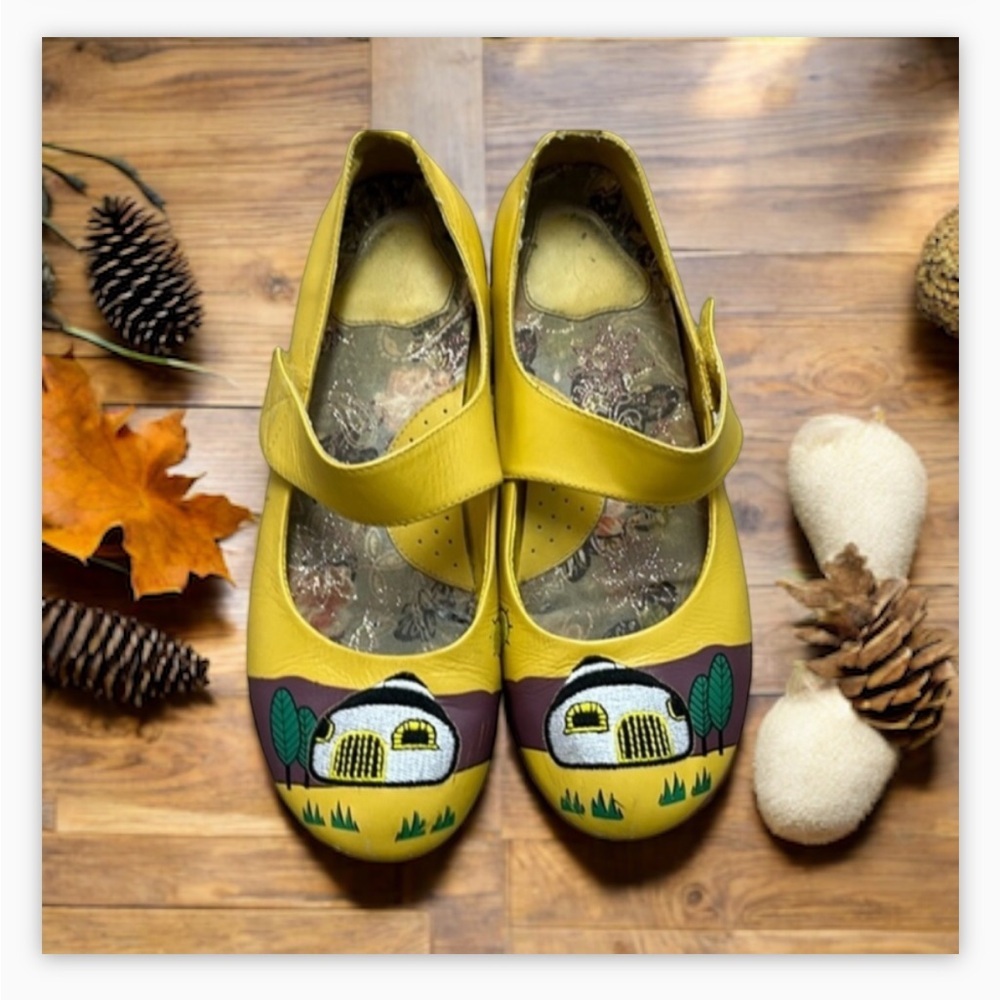 Women’s Chocolaticas Eclectic Leather Yellow Maryjane -Retro Cool-Sz 8-EUC 💛🍂
